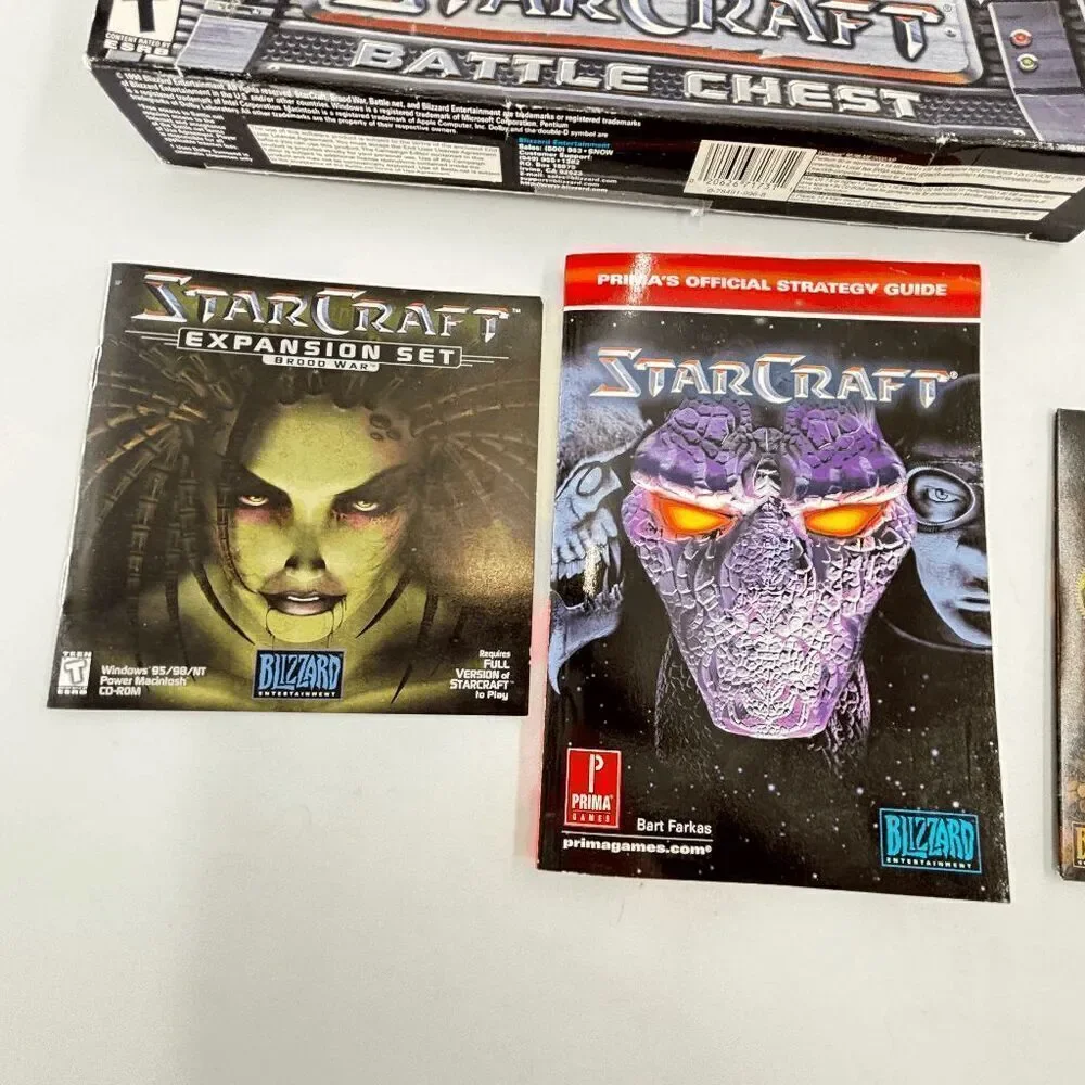 StarCraft Battle Chest Big Box PC Game Expansion Pack 1999 No Games Some Inserts